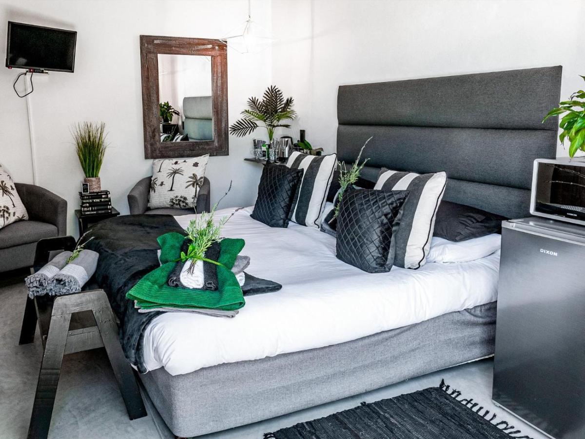 Villa Palmera Load Shedding Free Mossel Bay Exteriör bild